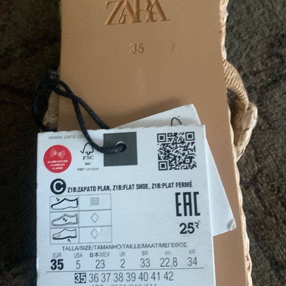 ZARA NWT beige raffia flats with pearl and rhinestone detail 2531/910 size 5 - Picture 12 of 12